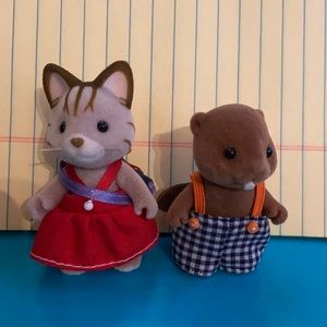 Calico Critters kitten and beaver children